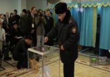 В Казахстане более 40 процентов избирателей проголосовали на выборах президента