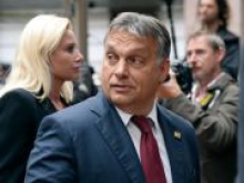 Венгерские власти отложили введение налога на интернет - испугавшись народного бунта