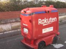 В Японии тестируют беспилотный автомобиль-курьер (видео)