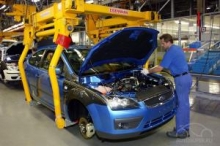 Ford увеличивает производство автомобилей на 13%