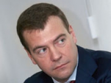 Медведев хочет снизить ставки по ипотеке для россиян до 7%