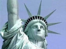 Бюджетный кризис в США привел к закрытию Статуи Свободы, остановки NASA и отпуску 800 тыс. госслужащ