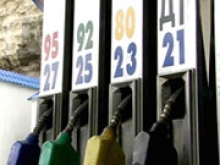 Крым намерен перейти на российские цены на бензин с 1 мая