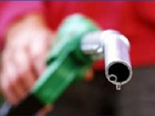 Розничная цена бензина на АЗС США достигла максимума за 13 месяцев