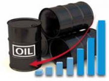 Цены на нефть на мировых рынках продолжают падать