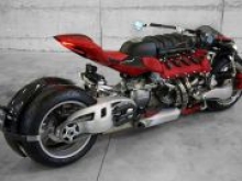 Французы создали мотоцикл с двигателем Maserati