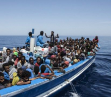 В Италии ужесточили штраф за спасенных в море мигрантов