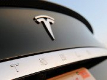 Рыночная стоимость Tesla впервые переступила отметку в $500 млрд