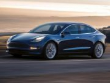 Tesla уменьшила цену электромобилей Model 3 китайской сборки на 8%