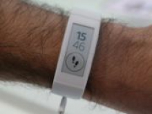 Sony представила уникальные часы на основе электронной бумаги - FES Watch