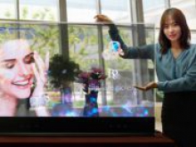 Samsung представил прозрачные и зеркальные дисплеи