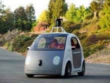 Google создал самоуправляемый автомобиль без руля и педалей