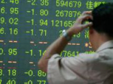 Китайские фондовые биржи обвалились на фоне падения цен на нефть