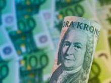 Центробанки по всему миру скупают скандинавские валюты