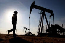 Цена на нефть упала до самого низкого уровня за 6 месяцев