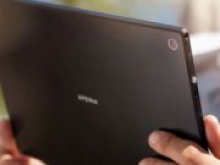 Sony представила самый тонкий и легкий планшет Xperia Z4