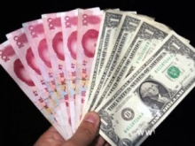 Китай сделал "очень мало" для роста юаня - Гейтнер