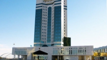 Казахстан сэкономил более $170 млн, сократив затраты на торжественные мероприятия и покупку иномарок