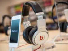 Apple купит производителя наушников Beats за $3 млрд