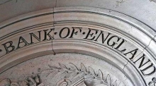 Банк Англии сохранил базовую процентную ставку на уровне 0,5%