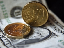 Евро обесценится до 90 центов - эксперты