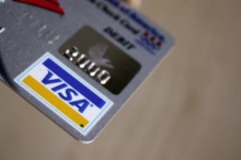 Visa призывает банки к переходу на чиповые карты