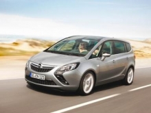 Opel рассказал о третьем поколении Zafira