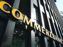 Commerzbank планирует выплатить дивиденды впервые за 8 лет
