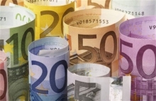Каждый десятый банкир в Европе может остаться без премиальных в этом году