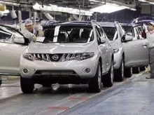Nissan останавливает работу заводов в США и Мексике