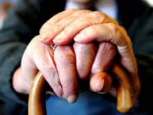 Правительство Латвии одобрило повышение пенсионного возраста