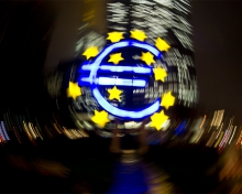 Банковский регулятор ЕС запретил банкам обходить ограничения на бонусы руководителям
