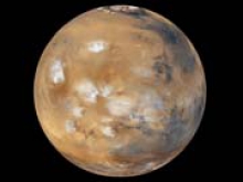 NASA обнаружила жидкую воду на Марсе