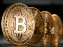 Курс Bitcoin упал больше, чем на 600 долларов