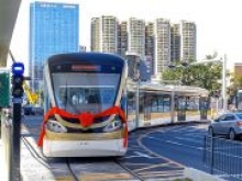 В Китае выпустили первый беспилотный трамвай