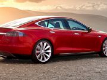 Tesla приступила к испытаниям системы автопилотирования электромобилей