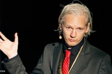 Основатель Wikileaks сегодня предстанет перед судом в Лондоне