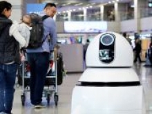 В аэропортах Кореи начались испытания роботов LG