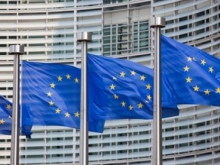 Еврокомиссия недовольна экономической ситуацией в Италии и Франции