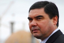 Президент Туркмении утвердил 20-летнюю программу развития банковской системы