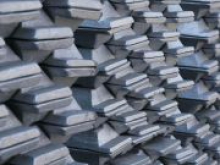 Выпуск алюминия в мире в 2015 г. превысит спрос 9-й год подряд - Sumitomo