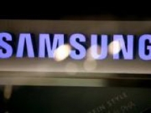 Samsung представит смартфон с гибким экраном в ноябре