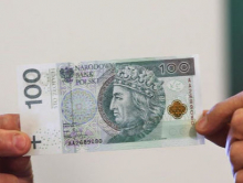 Национальный банк Польши ввел в оборот новую банкноту номиналом 100 злотых