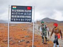 Индия намерена построить автотрассу за $ 6 млрд на спорной с Китаем территории, – Bloomberg
