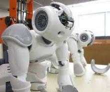 Microsoft научит роботов и дронов думать, как человек