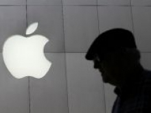 Впервые за год рыночная капитализация Apple упала ниже $400 млрд