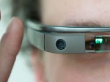 Очки Google Glass получили первое обновление за 3 года